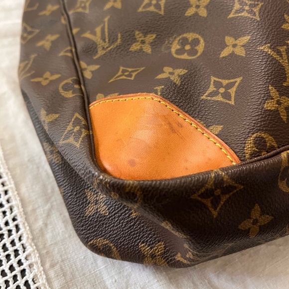 Louis Vuitton Monogram Ballad Shoulder Bag W/COA - Picture 5 of 9